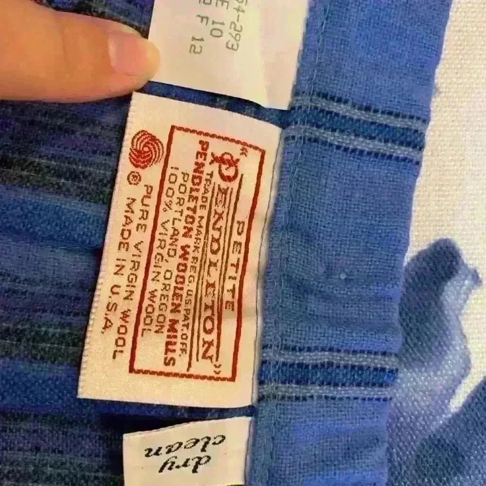 Vintage Petite Pendleton 100% Virgin Wool sz S pleated plaid skirt school girl
